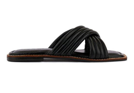 EURA Quilted Leather Flats